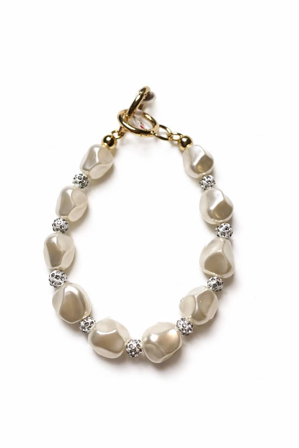 Pearl and Rhinestone cellphone chain ,Luxury phone charm for your everyday chic look